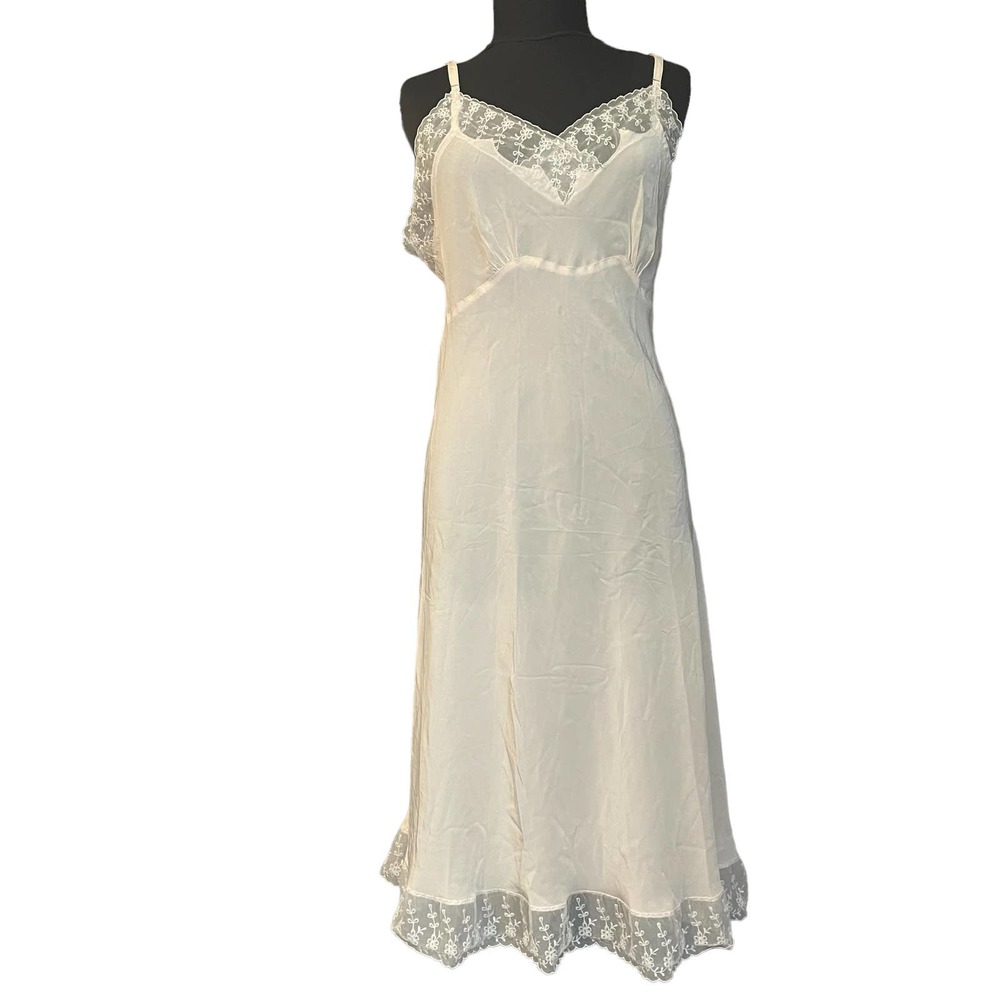 SOLD Vintage Rosalyn Cream Satin and Lace Full Slip - Medium